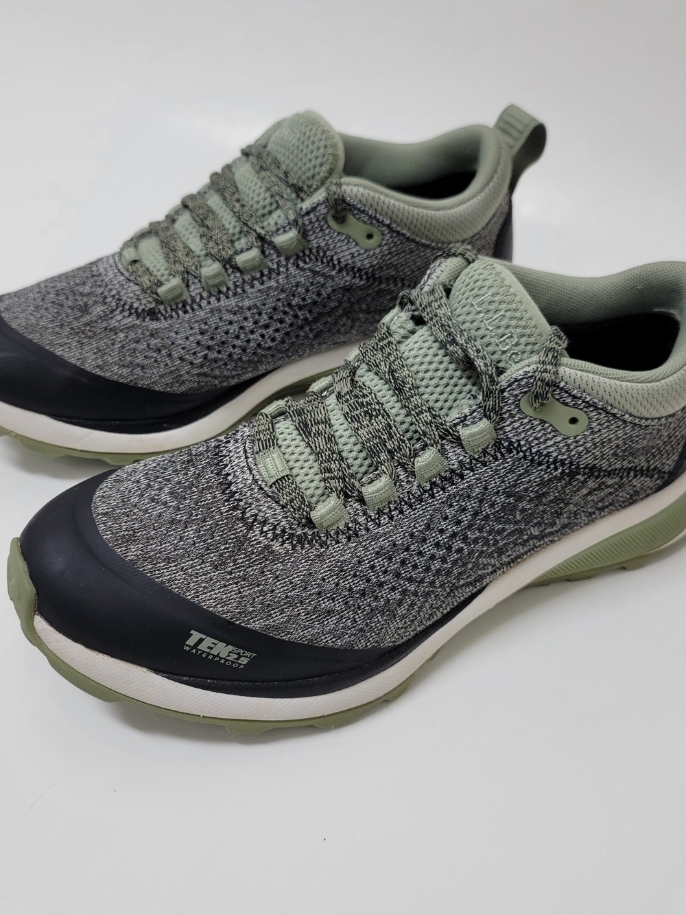 L.L. Bean Women's Tek 2.5 Elevation Hiking Outdoor Shoes 7 Gray Black Green
